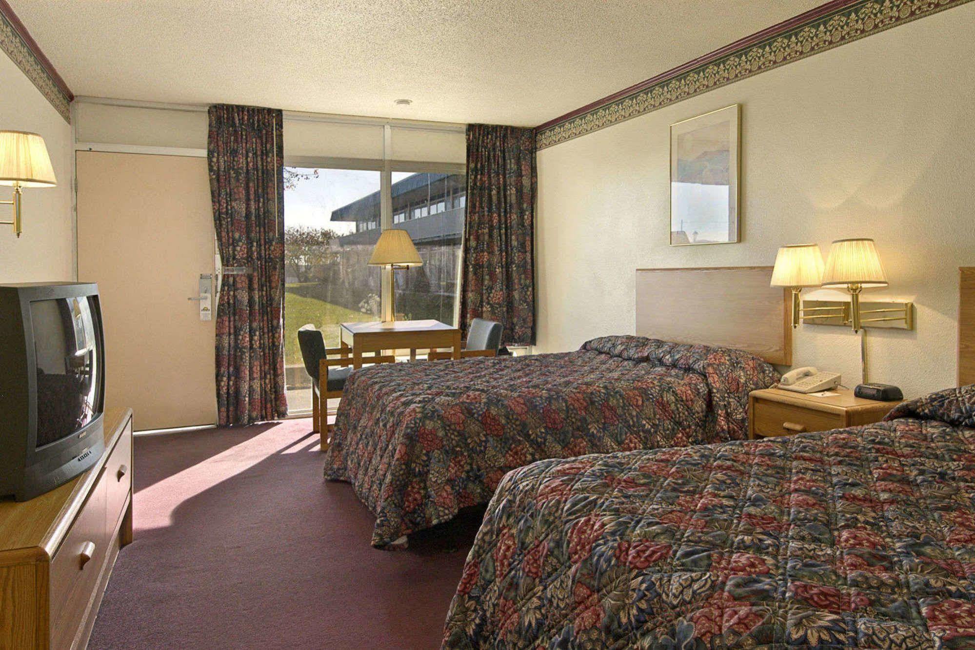 Budget Host Inn Lebanon Room photo